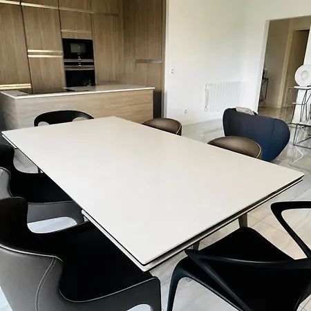 Apartamento La Seigneurie Magnifique 4p Standing Avec Jardin